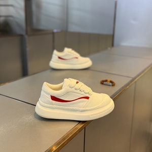 
Low-top lace-up popular men's shoes spring new daily shoes fashion casual versatile trendy men's shoes light luxury