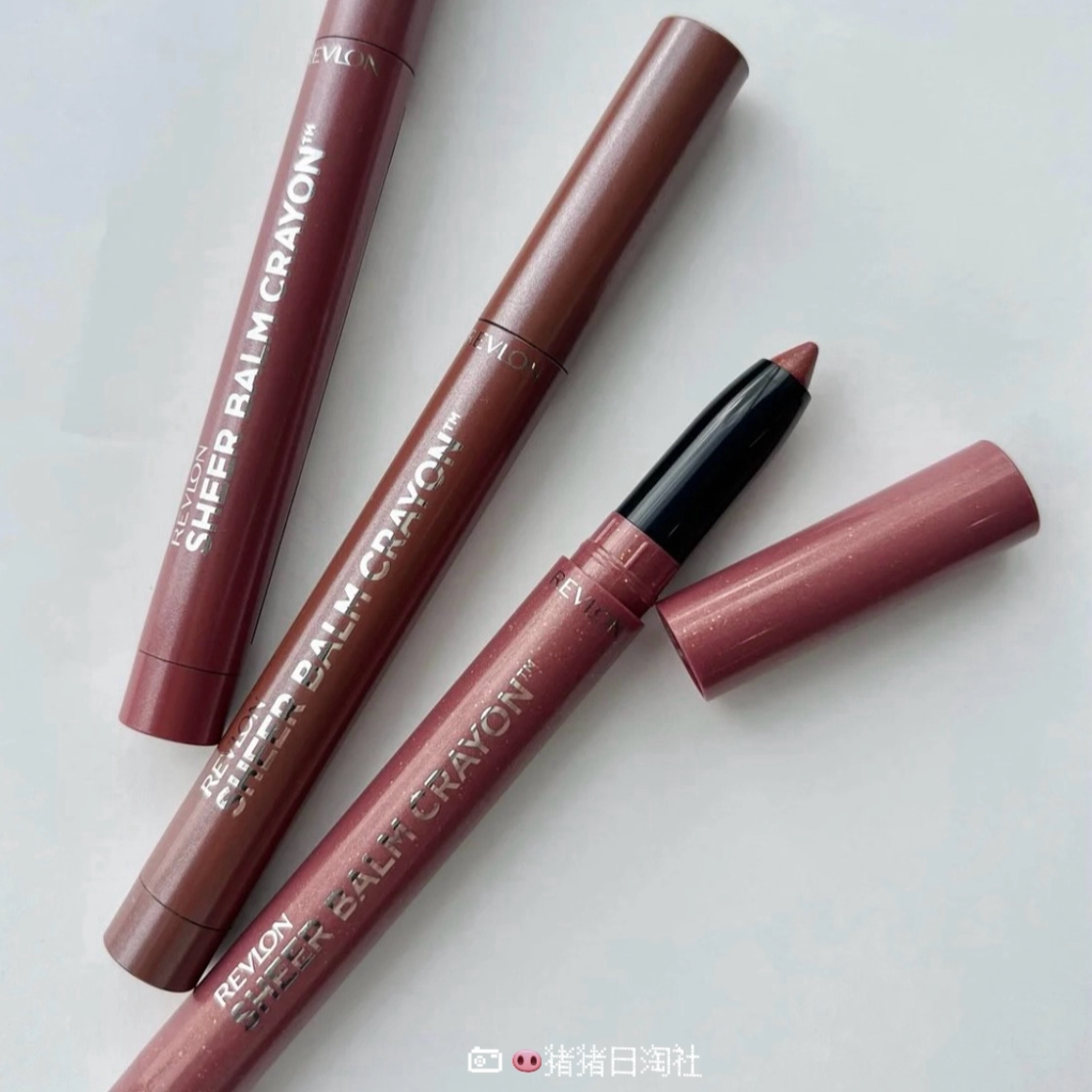 10.25 волосы японская помада Revlon Revlon 25 зимняя новая карандашная помада для губ влажная и гладкая