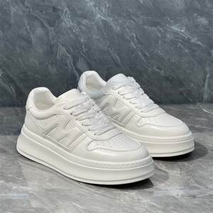 
2025 New Simple White Shoes Men's Lightweight Comfortable Casual Shoes Versatile Popular Men's Shoes Breathable Platform Shoes