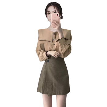 Fashionable age-reducing French retro Hong Kong style navy collar shirt
