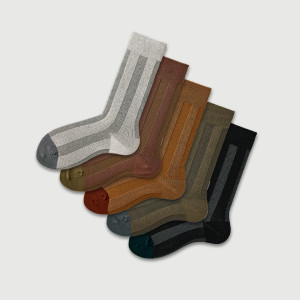 
Multicolor mid-calf socks for men and women, combed cotton stripes, retro, versatile, moisture-wicking, vertical patterns, simple, versatile for all seasons