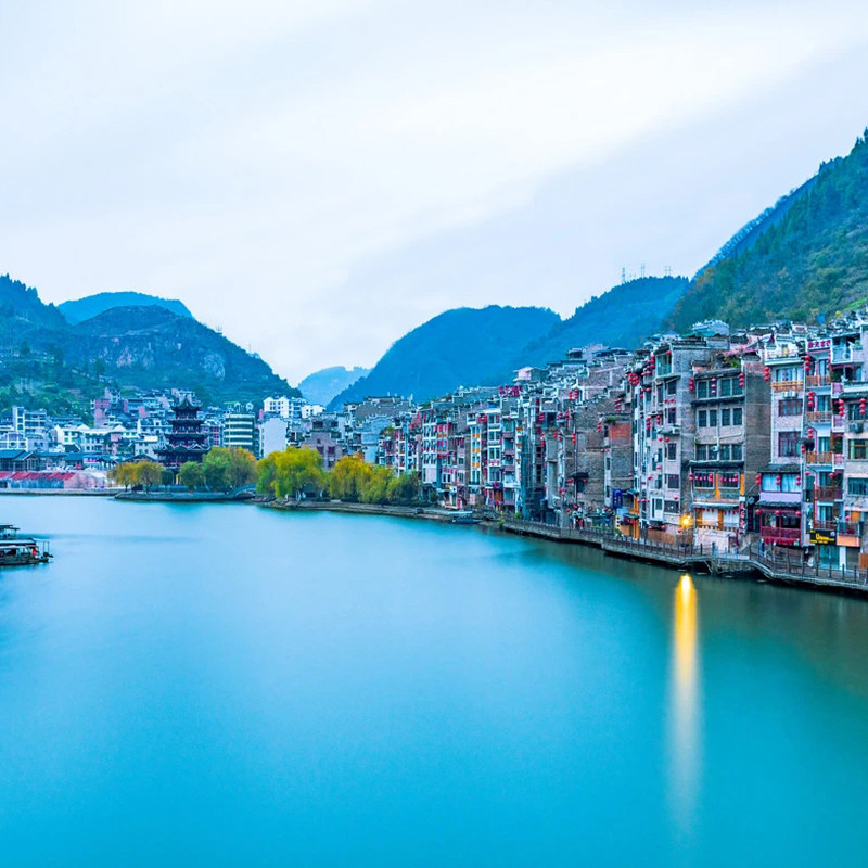 贵州贵阳黄果树荔波西江千户苗1日跟团游