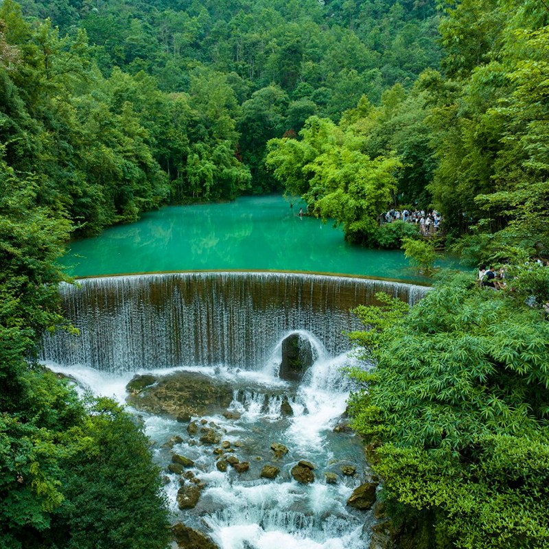贵州贵阳旅游5日4晚黄果树瀑布荔波小七孔西江千户苗寨休闲私家团