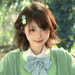 Daytime Bear-Style Four-Leaf Clover Hairpin, Japanese Cute Girly Green Side Clip for Women, Sweet Spring and Summer Hair Accessory