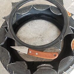 Special Knife for Cutting Old Tires, Tool for Transforming Waste Tires into Car Rubber Flower Pots and Plastic Tire Materials