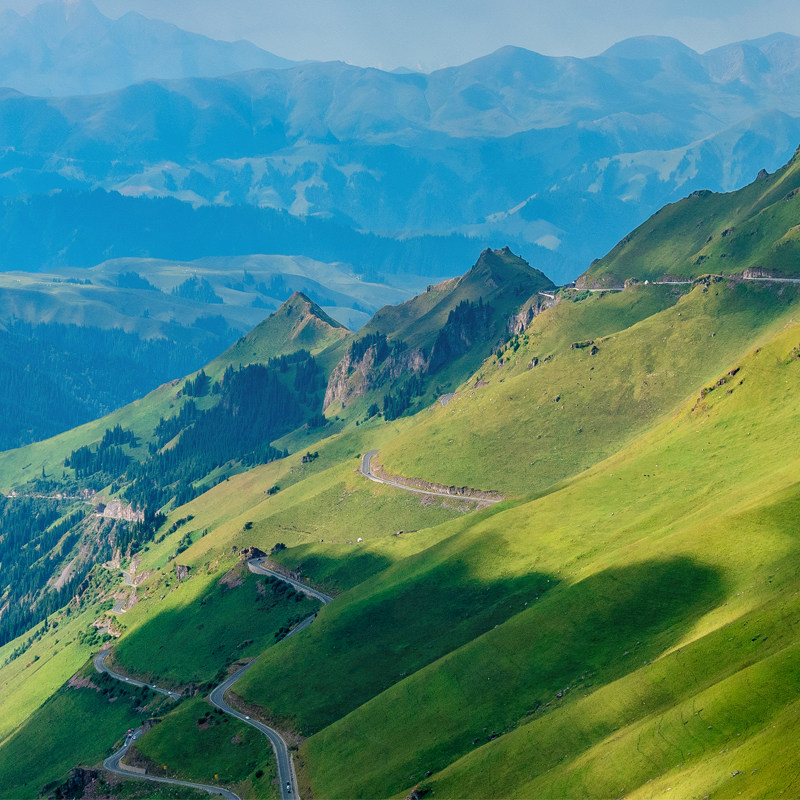【送赛湖旅拍+那拉提温泉体验】新疆旅游伊犁环线8天7晚跟团游
