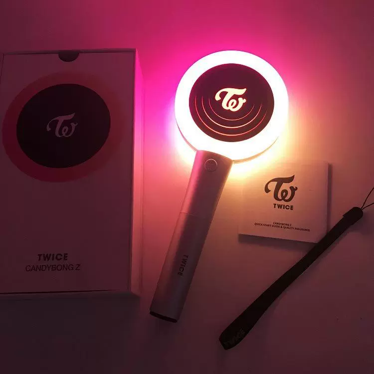 Twice二代蓝牙应援灯pp蓝牙连接棒棒糖荧光棒周边应援棒官方同款 Taobao Twice二代蓝牙应援灯pp蓝牙连接棒棒糖荧光棒周边应援棒官方同款 Taobao