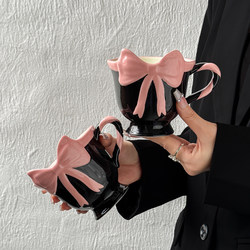 Black Pink Bowknot Hand-Painted Mug, Large Capacity, High Aesthetic Ceramic Cup for Home Use, Drinking Water Cup, Coffee Cup, Creative Design