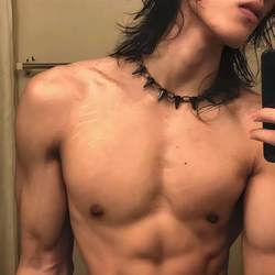 ins European and American Style Men's Studded Necklace Choker, Sporty Sexy Collar, Trendy Dark Cool Men's Necklace, Clavicle Chain