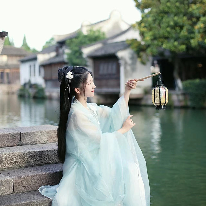 【含机票】华东旅游上海南京苏州杭州乌镇鼋头渚江南6天5晚跟团游