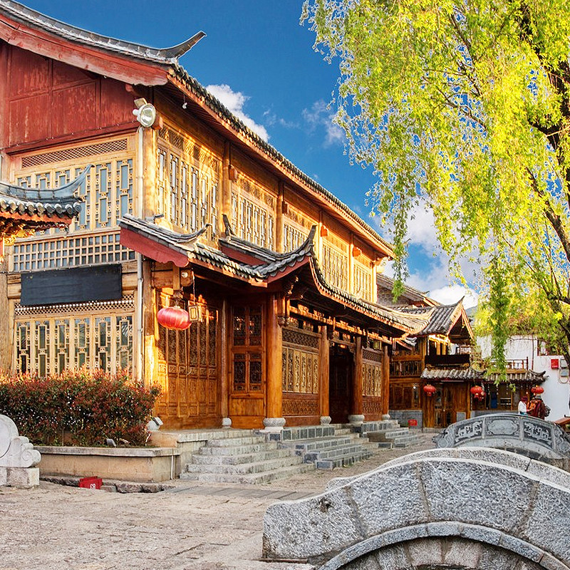 万彩仙踪云南昆明大理丽江泸沽湖/香格里拉/西双版纳8天7晚跟团游