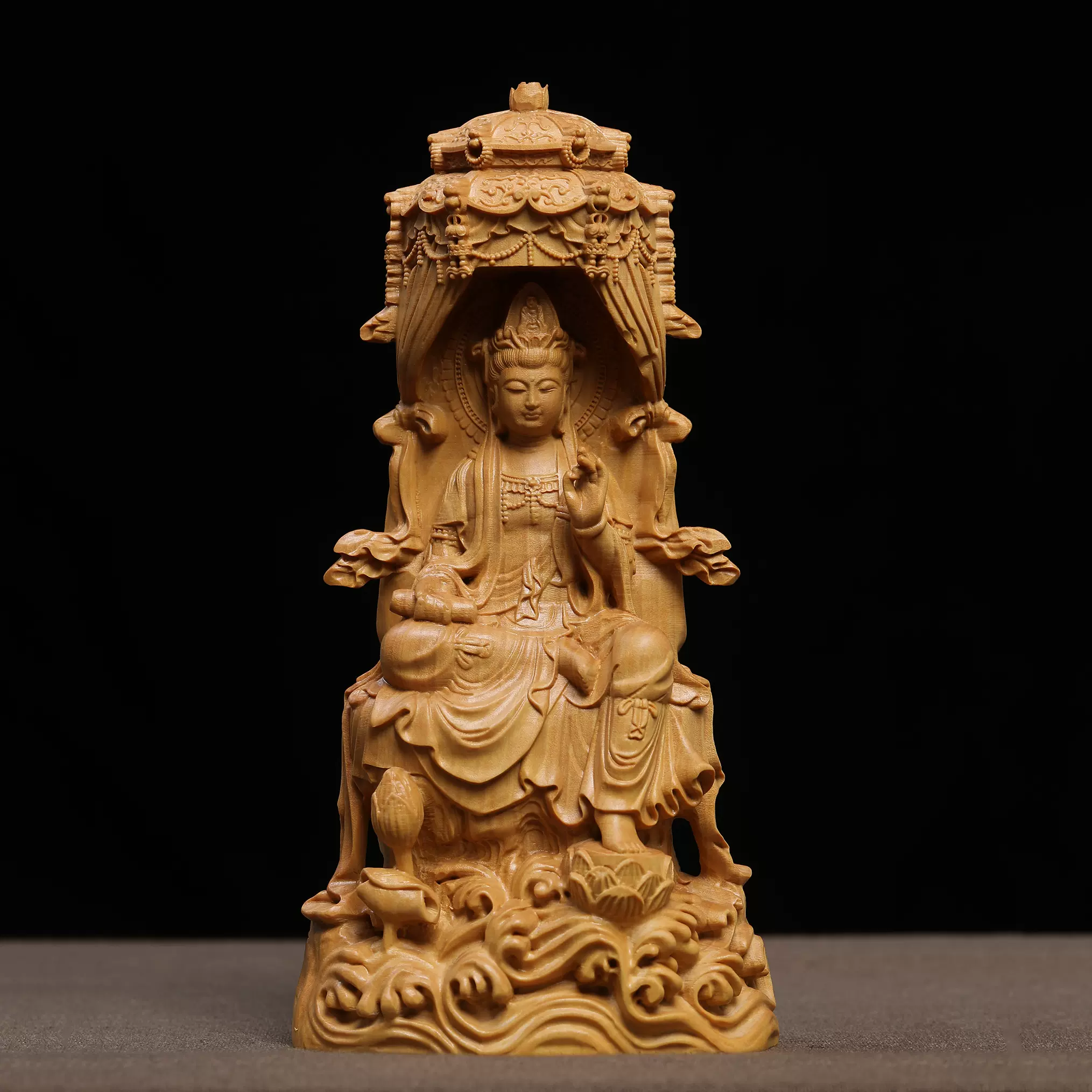 木の置物　珍品　骨董品！？ 木の置物珍品骨董品！？