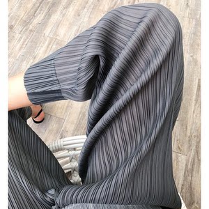 
Housewritten pants for women 2025 spring outfit new style slim loose straight retro casual pencil pants black three 018