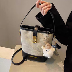 Official Website Small C&K Retro Bag for Women 2026 Popular Bag Handbag Bucket Bag Crossbody Bag Simple Commuter Bag