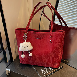 Official Website Small C&K Light Luxury Commuter Tote Bag for Women 2026 New Model Daily Handbag Red Bridal Wedding Banquet Bag
