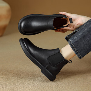 
2025 new top layer cowhide Chelsea plus velvet round toe retro short boots, fashionable retro Hong Kong style