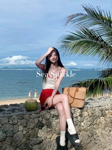 [Sea Sparkle] American Sweetheart Ins Island Holiday Red White Bikini Four -piece Holiday Hot Spring
