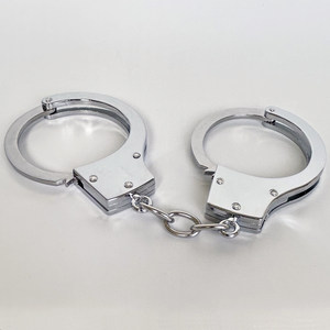 
Toy handcuffs, script, secret room props, hand buckles, stainless steel film and television props, iron handcuffs, alloy thickened foot cuffs