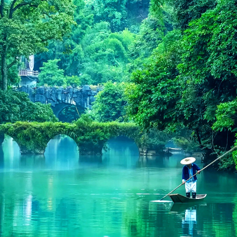 8人内小团贵州纯玩旅游4天3晚黄果树西江千户苗寨荔波小七孔天眼