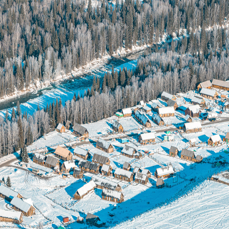 私家团&新疆乌鲁木齐进出+禾木额纳斯7天6晚赏雪|宿百年老屋木屋