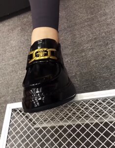 
Guangzhou new genuine leather patent leather one-legged pedal round head thick sole fashion trend casual business fashion men's shoes 9865