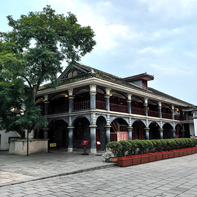 8人小团贵州旅游遵义会址+茅台镇1915广场贵阳上门接送跟团一日游