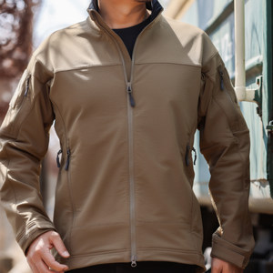 
Cat Tiger Beast's new stand-up collar soft shell jacket, wear-resistant and water-repellent outdoor jacket, men's sports hiking jacket