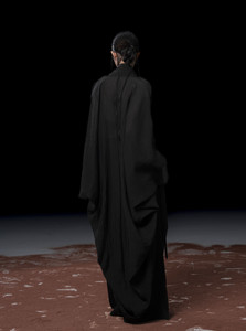 
Wuhe Clothing New Chinese Zen style black cocoon-shaped jacket Chinese-style tailored robe bat-sleeved long shawl