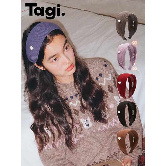 Tagi. Wide-brimmed knitted pearl retro headband for women with high skull, high-end sense, wide version fashionable hair accessories and headwear