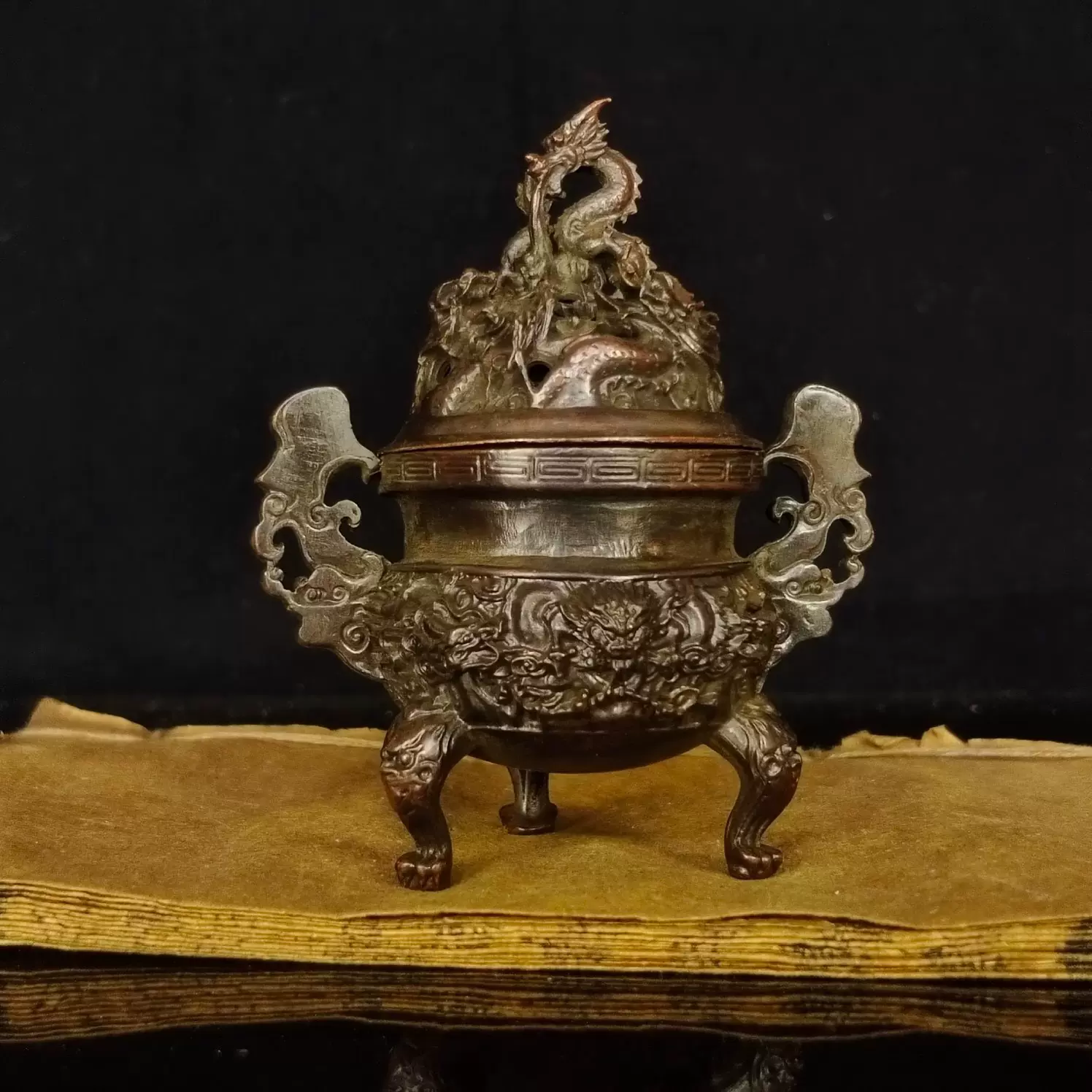 #辰砂釉 #龍 #香炉 #骨董 #アンティーク #竜 #古玩 #香道 #茶道 辰砂釉 #龍 #香炉 #骨董 #アンティーク #竜 #古玩 #香道 #茶道