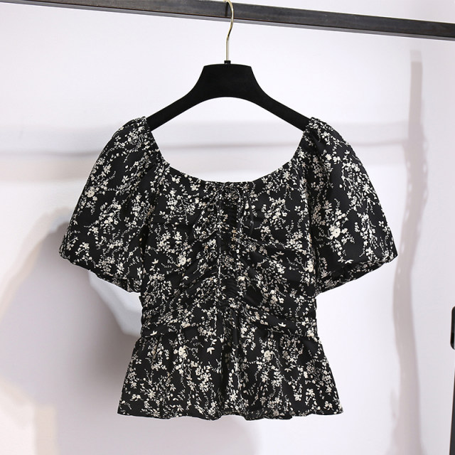Black floral one-length neck off-shoulder clavicle puff short-sleeved shirt for women 2025 summer new temperament short top