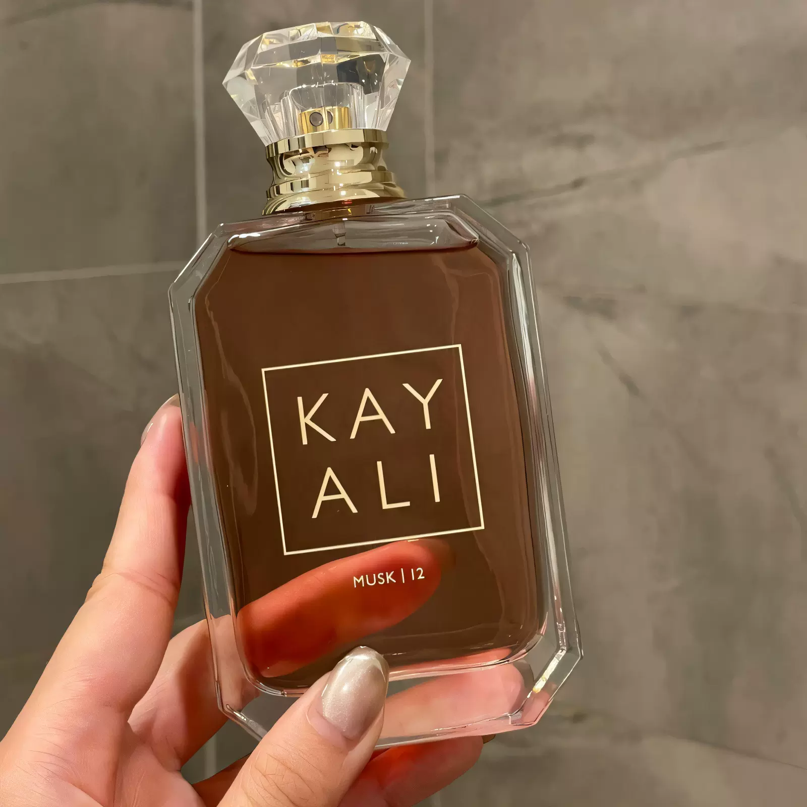 最後の値下げ KAYALI MUSK 12 カヤリ 香水 ついにカヤリが日本で買えます！！ | 香水レビュー ブログ by 箸