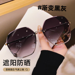 Sunglasses for Women 2026 New Style High-End Trendy Driving Sun Protection Sunglasses Large Frame Round Face Slimming Glasses for Men