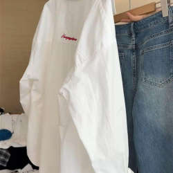 Korean Chic White Long-Sleeved Polo Collar Shirt for Women in Spring and Summer with Letter Design on the Back, Loose-Fitting Work Clothing Shirt