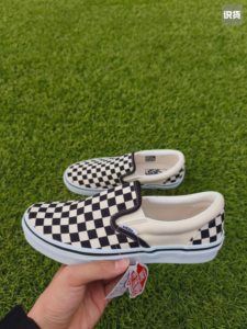 
VANS Vans/Vans Slip-On Checkerboard Casual 466091-0001 Take One Size Larger hb Warehouse