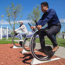 Dynamic Cycling, Bicycle Fountains, Interactive Entertainment, Outdoor Light-Emitting Pedals, Non-Electric Equipment, Smart Park