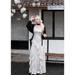 
Nuomizi [Pearl Girl] French polka dot dress women's summer irregular ruffled A-line suspender dress