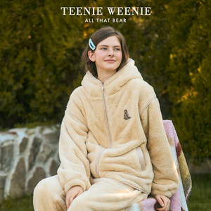 
TeenieWeenie Bear Women's Hooded Pajamas Autumn and Winter Plus Velvet Thickened Warm Home Clothing Suit for Men