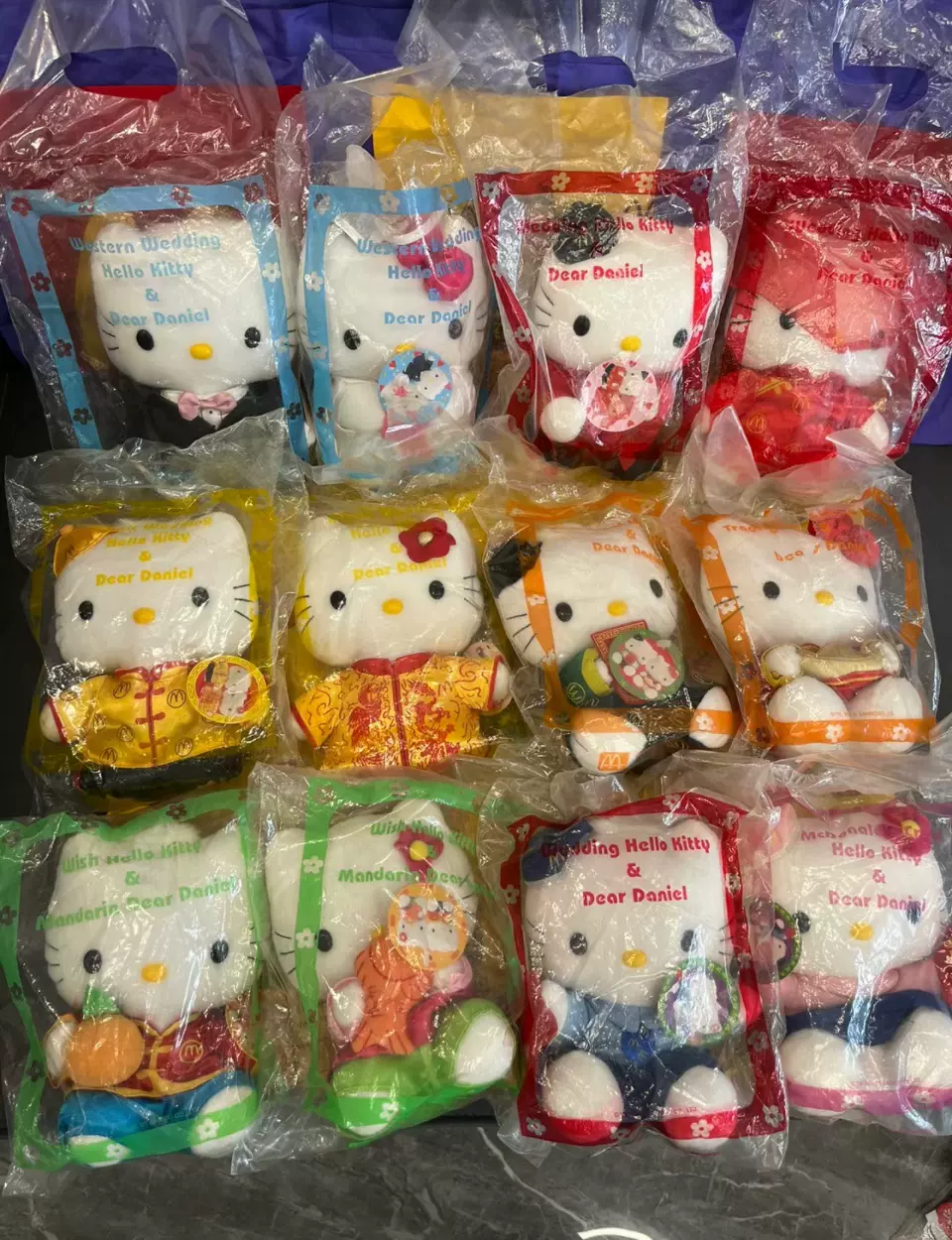 特製Hello kitty 2000年限定版 特製Hello kitty 2000年限定版