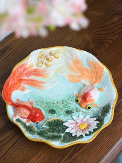 陶磁金魚