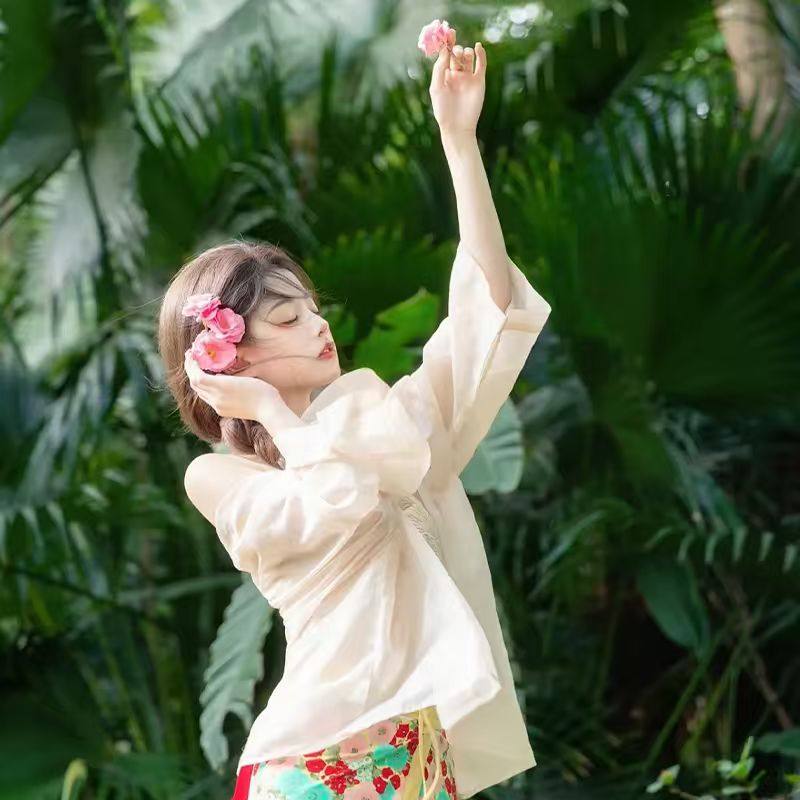 错峰12人精致小团云南旅游昆明大理丽江西双版纳8天7晚篝火狂欢