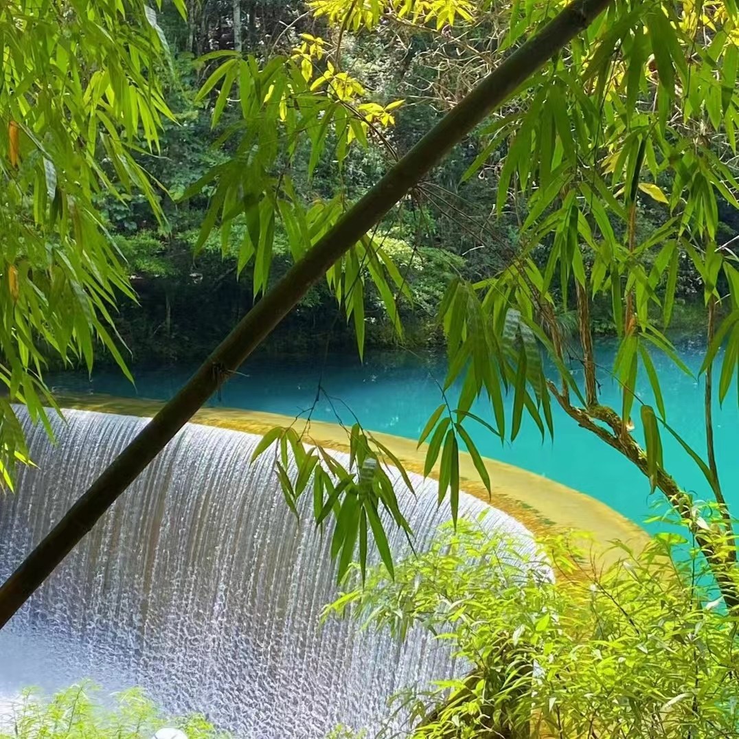 【8人内精品5日游2人起订】贵州黄果树+小七孔+西江苗寨+青岩古镇