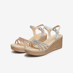 
Tata he and she wedge sandals for women wearing one-strip fashion thick-soled sandals 2024 summer new 7MY14BL4