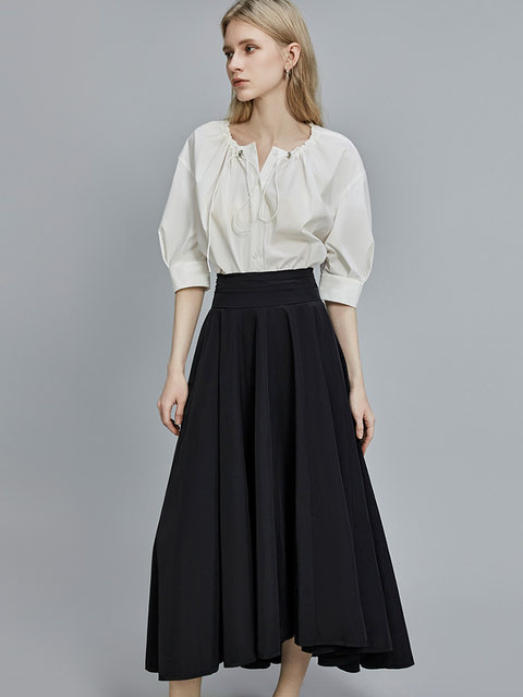 ELLE black design high-waisted skirt for women 2025 summer new layered high-quality simple slim skirt