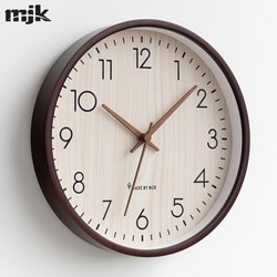 Medieval-Style Solid Wood Wall Clock for Living Room 2025 New Model Home Quartz Clock Creative Simple Silent Clock Wall-Mounted Clock