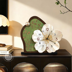 Medieval-Style Desktop Clock Ornament Painting 2026 New Model Living Room Wall Clock Creative Silent High-End Table Clock