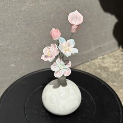 [Exclusive Set] Jingdezhen Ceramic Flower Handmade Teacher's Day Small Ornament Artificial Flower Mini Vase Decoration