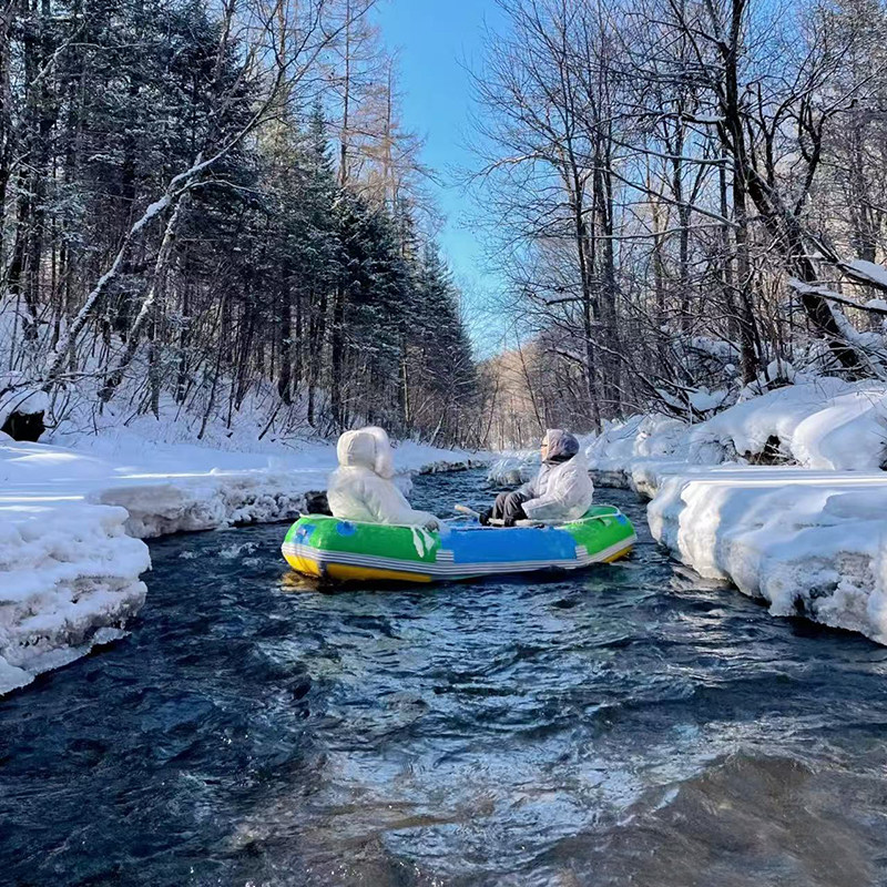 长春长白山雪乡哈尔滨6天5晚冰雪大世界镜泊湖万科滑雪场雾凇漂流