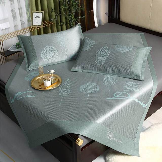 Maternal and infant grade ice silk mat, washable and foldable, natural summer household high-end ice rattan mat, pure rattan grass mat, bamboo mat