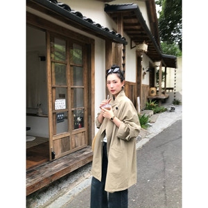 
isaro uu fixed dye enzyme washing series ~ Autumn Pictorial stand collar one-button loose silhouette windbreaker jacket